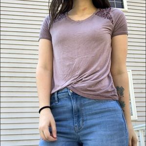 American Eagle | Purple shirt